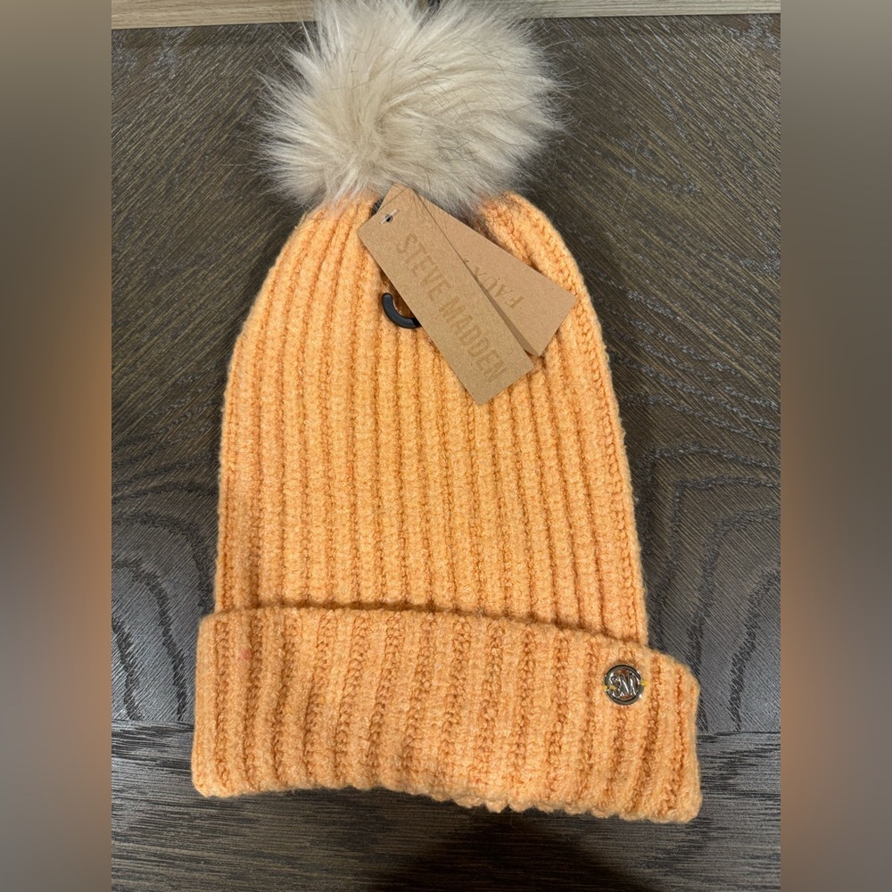 Steve Madden Warm Orange Beanie with Pom. NWT